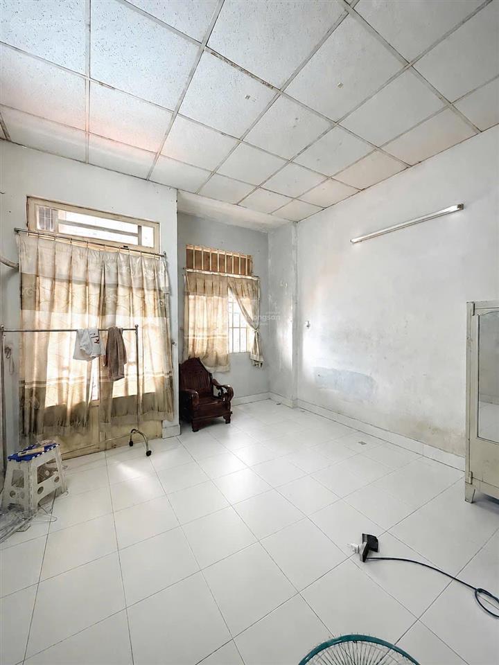 Nhà hẻm 4m thông chiến lược (4x10m) 2pn 2vs (40m²) 2 tầng giá chỉ 4,15 tỷ bớt lộc