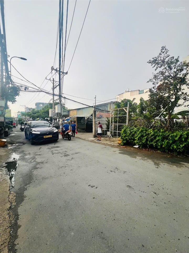 Đất lô góc 2mt kinh doanh (8,6x13m) trần đại nghĩa  đường 10m  kd buôn bán ok  giá 6 tỷ tl.