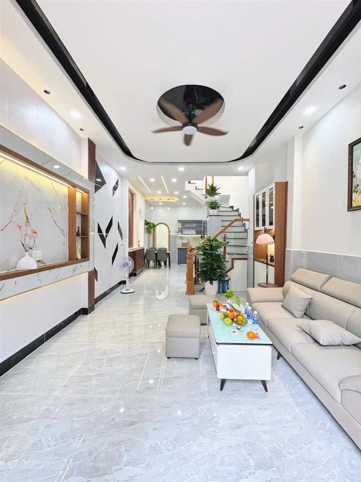 Mới đẹplê đình cẩn(4x14m)hxh 5m2tầng 3pn 3vsgiáp ngay eaon bình tângiá chỉ 5,350tỷ tl.