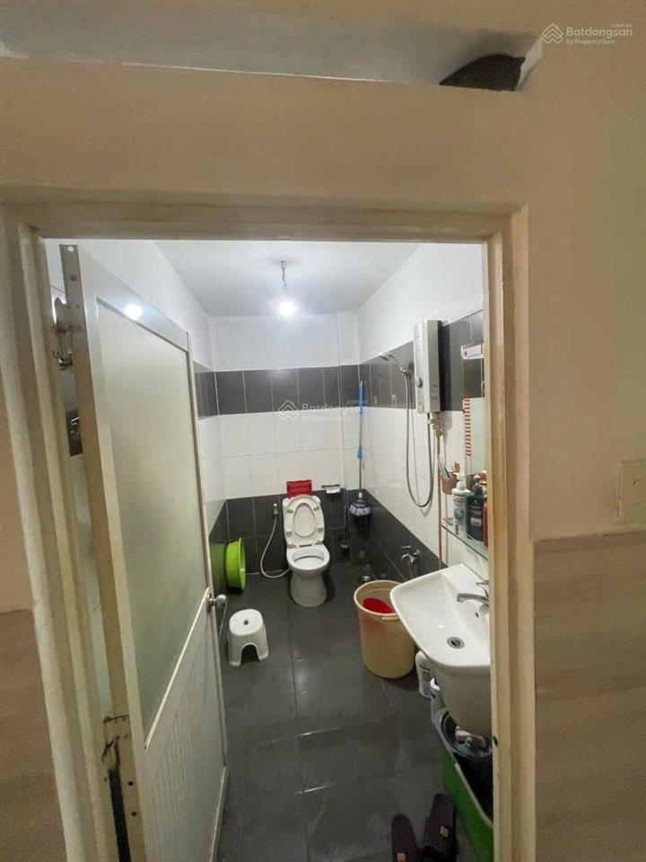 Kèo thơm ngay chợ tân hương (4x20m)  hxh  2tầng 3pn  nở hậu 5m  giá 5.95tỷ thương lượng nhẹ