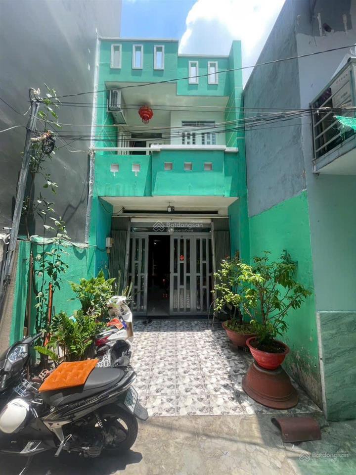 Kèo thơm ngay chợ tân hương (4x20m)  hxh  2tầng 3pn  nở hậu 5m  giá 5.95tỷ thương lượng nhẹ