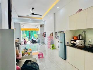 Mtkd nhà mới cứnghẻm 6m thông2tầng 2pngiáp eaon tân phú giá nhỉnh nhẹ 4tỷ thương lượng.