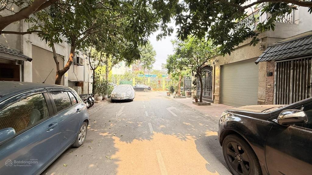 Trường chinh. 80 m2. 4 tầng. mặt tiền 8m. 42.5 tỷ