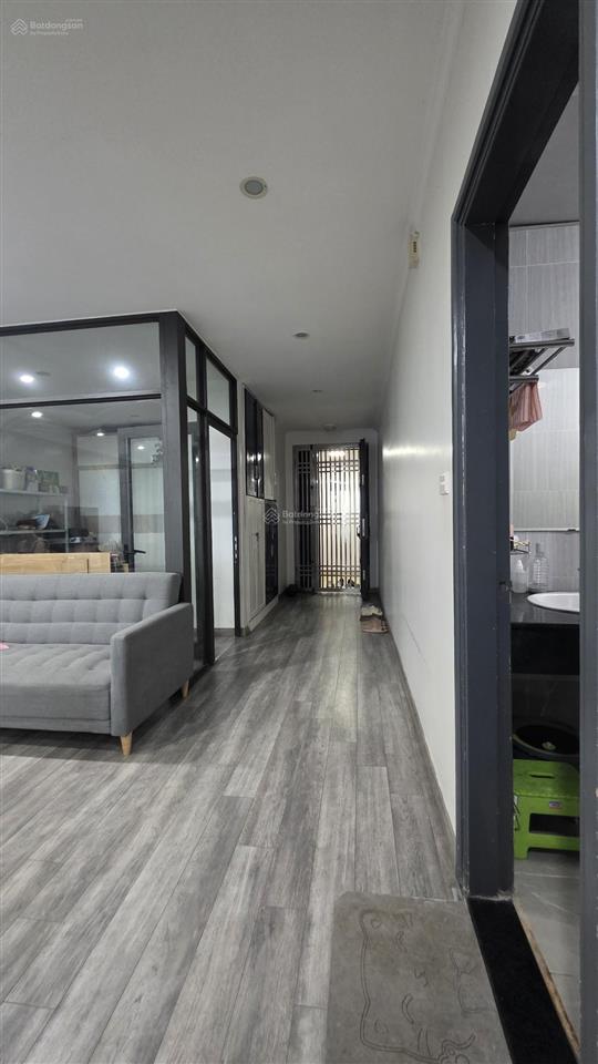Nguyễn trãi (ngã tư sở). 100m2. tầng 25. 7,9 tỷ.