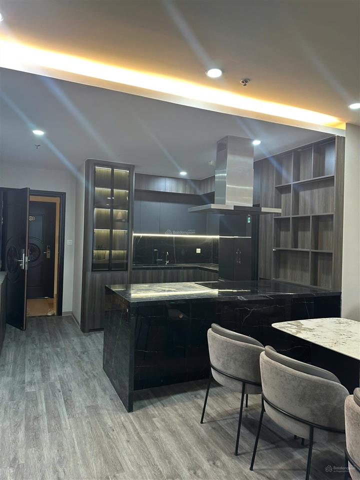 Royal city. 72 nguyễn trãi. 104,3m2. 12,8 tỷ