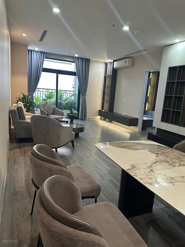 Royal city. 72 nguyễn trãi. 104,3m2. 12,8 tỷ