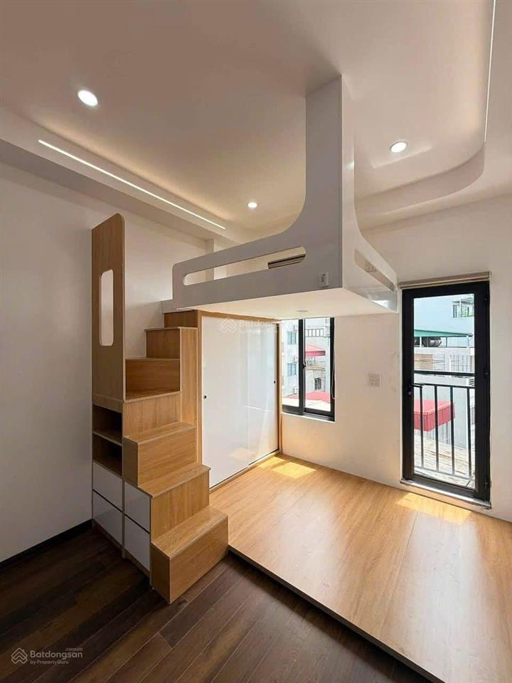 Quan nhân / giáp nhất. 60m2. 7 tầng. mặt tiền 4.5m. 27 tỷ.