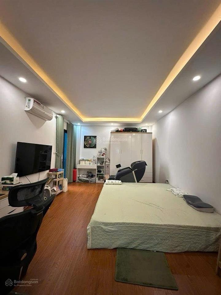 Khương trung. 50m2. 3 tầng. mặt tiền 3,3m. 11 tỷ