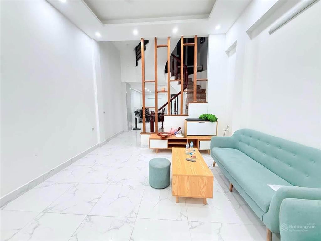 Yên hòa. 61m2. 4 tầng. mặt tiền 4.1m. 10.98 tỷ