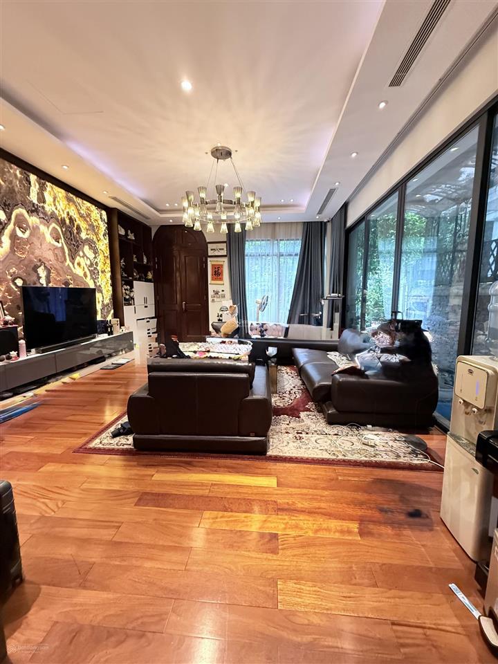 Vinhomes green bay mễ trì. 145m2. 6 tầng. mặt tiền 7.5m. 96 tỷ