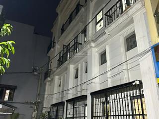 Chdv linh đông 6 tầng thang máy thu 100tr/th giá 13.8 tỷ gần phạm văn đồng thủ đức