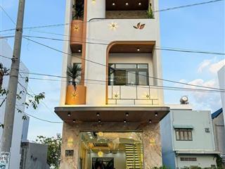 Nhà mới 1 trệt 2 lầu trục chính số 65 d1, kdc hồng loan cần thơ