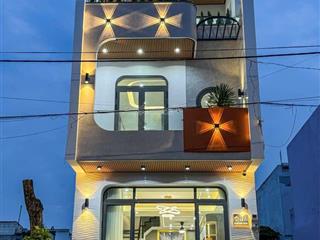 Siêu phẩm nhà 3 tầng mới số 122 đường d14, kdc hồng loan cần thơ