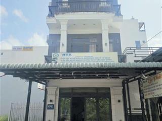 Bán nhà 1 trệt 2 lầu số 01 đường d4, kdc hồng loan cần thơ