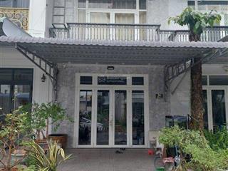 Nhà chính chủ 1 trệt 1 lầu số 30 đường d4, kdc hồng loan 6a cần thơ