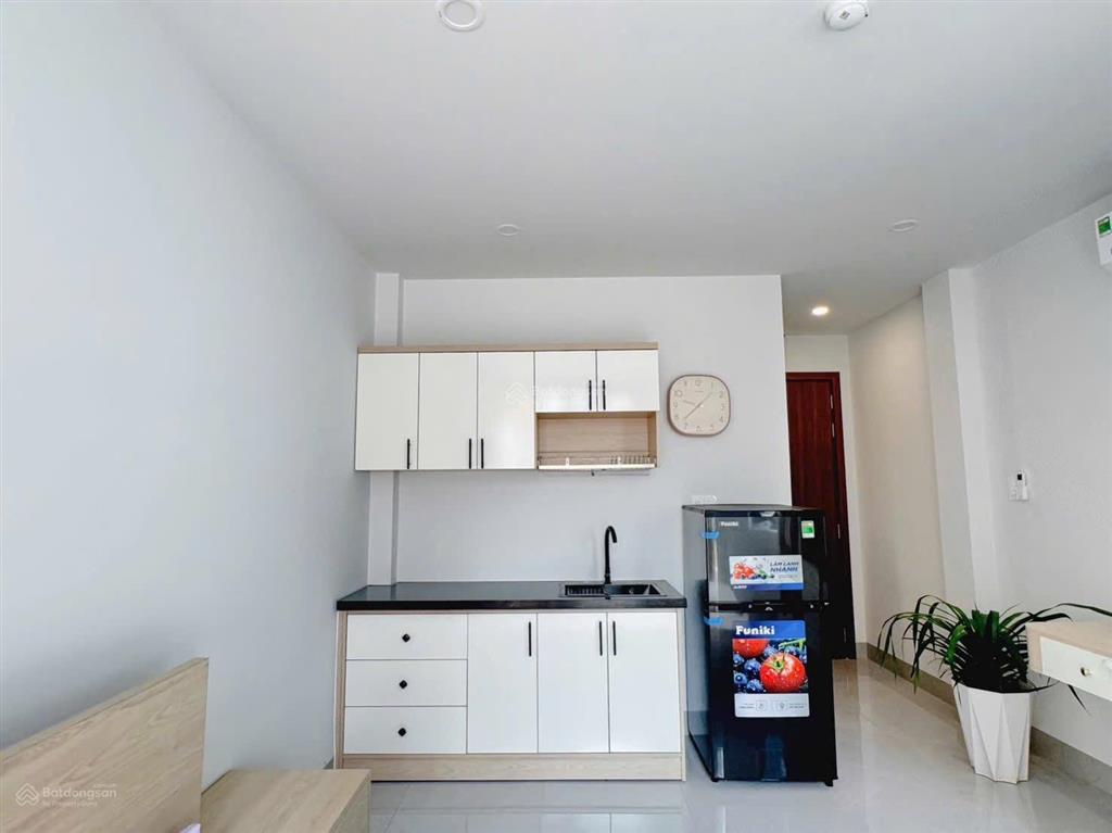 Khai trương căn hộ mới có ban công gần ngã 4 phú nhuận khu phan xích long giáp quận 1  0337 740 ***