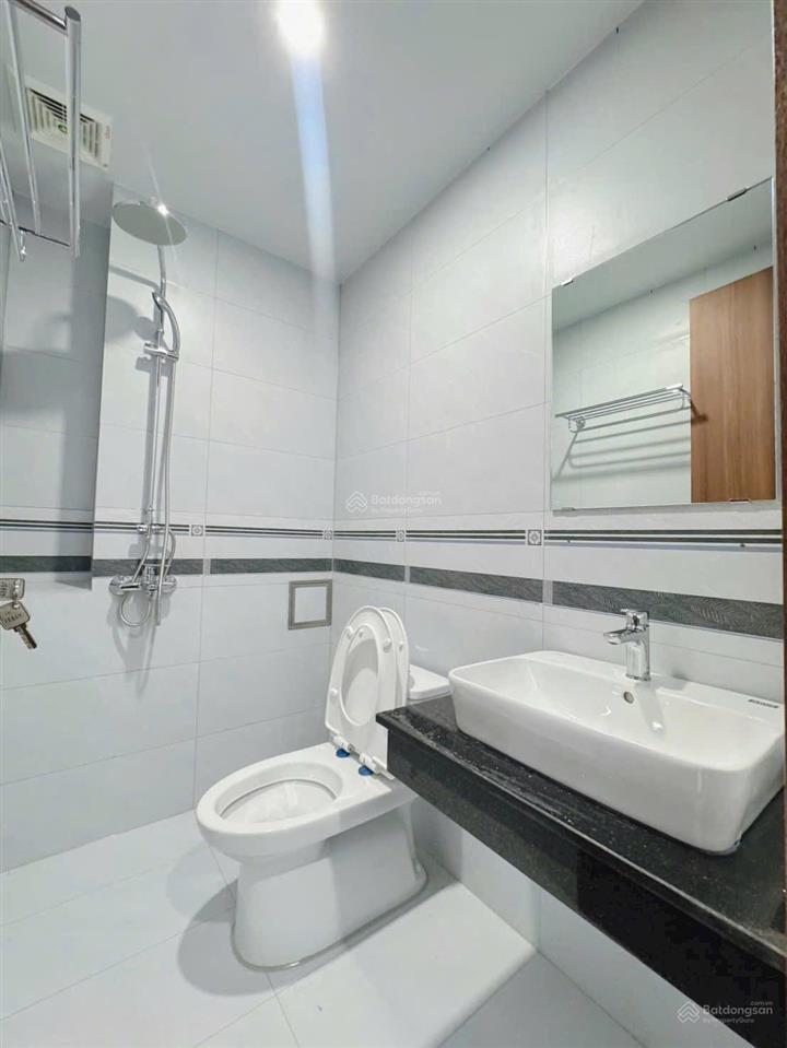 Khai trương căn hộ mới có ban công gần ngã 4 phú nhuận khu phan xích long giáp quận 1  0337 740 ***