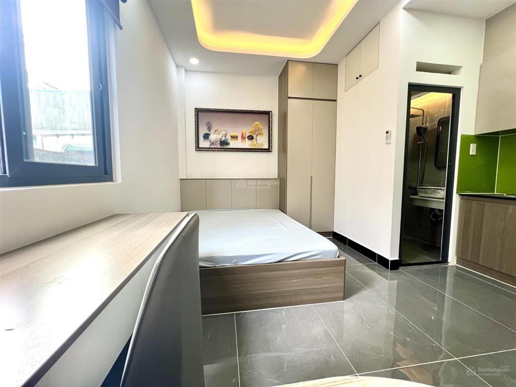 Cho thuê căn hộ mới 100% có máy giặt riêng ban công gần ngã 4 phú nhuận, quận phú nhuận 0337 740 ***