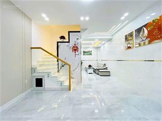 Xuất cảnh bán nhà hxh võ văn kiệt, quận 6, 44m2, 3 tầng btct, 3pn 3 wc, vài căn ra mặt tiền đường