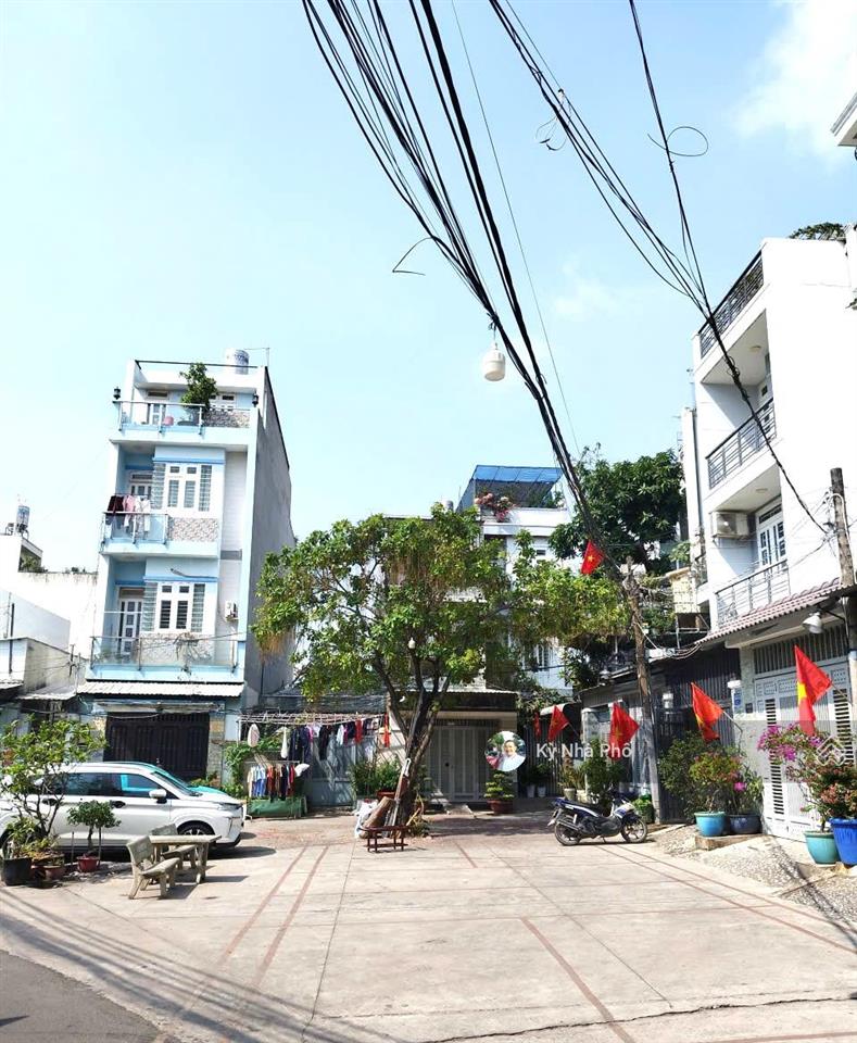 Nhà 15 phòng, vừa ở vừa kinh doanh, cho thuê gần 500 triệu, ngay đại học văn hóa, 165m2, 3 tầng
