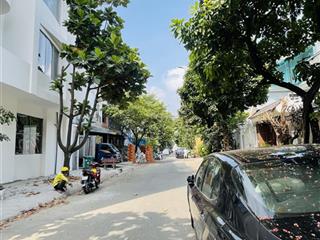 Bán nhà ngang gần 5m, hẻm xe hơi tránh ngay ngã 4 bình thái, gần gar metro, 3 tầng btct, nhỉnh 9 tỷ