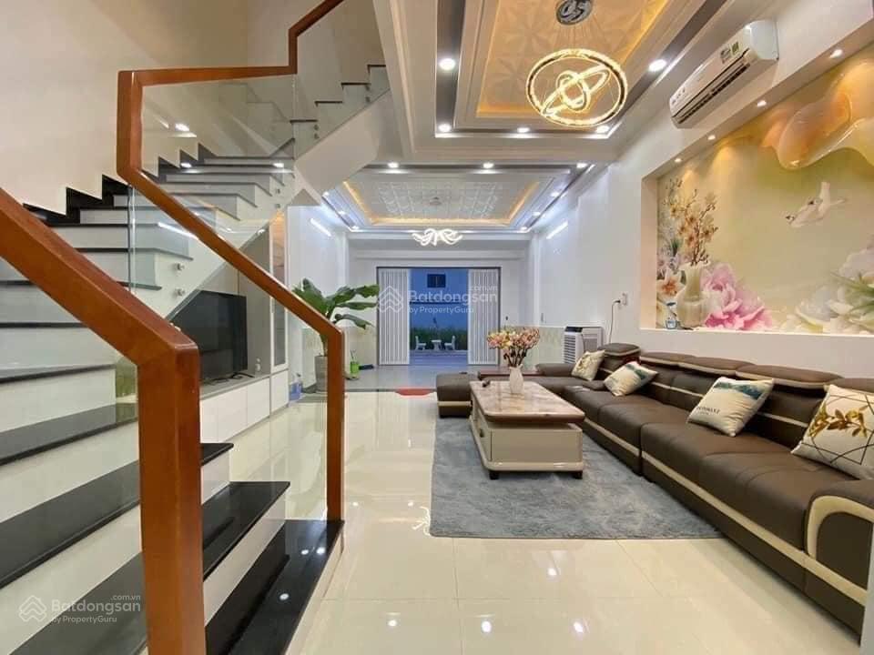 Siêu phẩm nhà 3 tầng, hẻm xe hơi tránh, đường nam hòa, gần trường ngô thời nhiệm, nhỉnh 8 tỷ