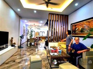 Nhà 4 tầng tặng full nội thất, sát ga metro, gần global city, đỗ xuân hợp, 72m2, 5pn, nhỉnh 8 tỷ