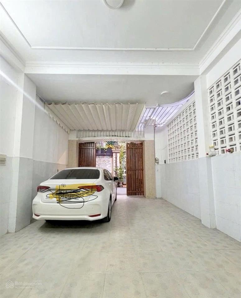 Căn góc 2mt, khu cán bộ, giảng viên đại học văn hóa, xe hơi tránh, 80m2, 3 tầng, nhà đẹp vào ở ngay