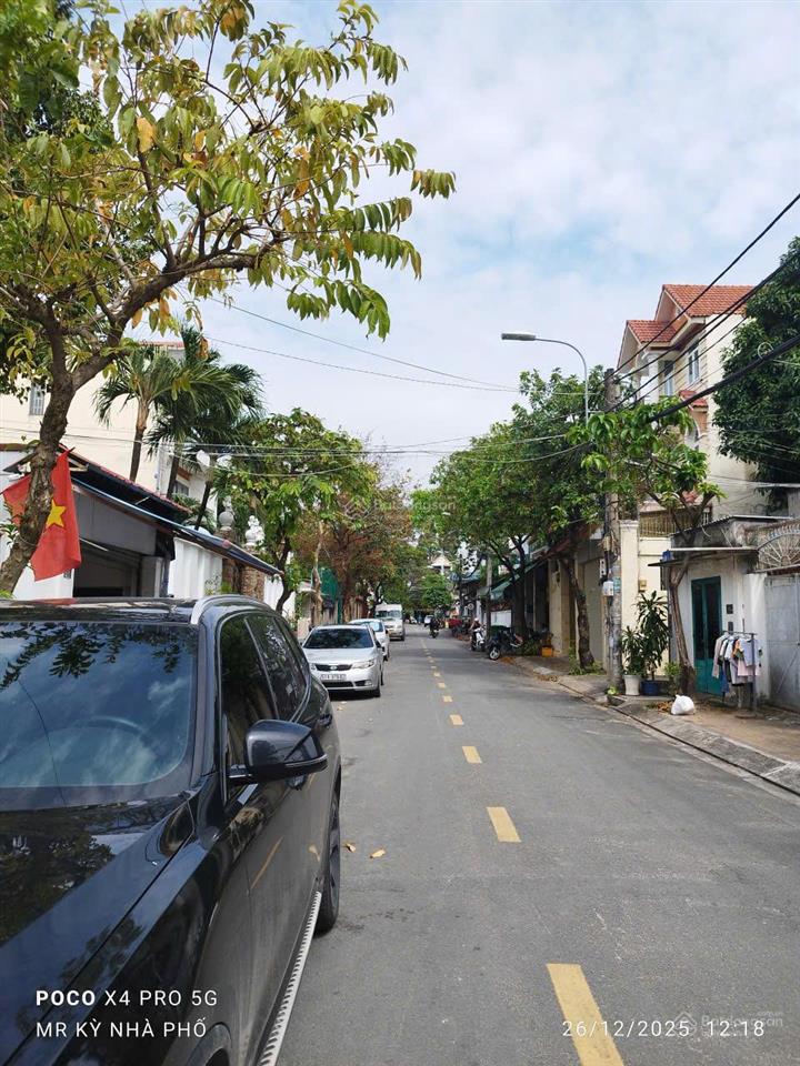 Bán nhà xe hơi 7 chỗ thông, đường tây hòa, sat ga metro phước long, ngã 3 mrk, 4 tầng btct, 8tỷ nhỏ