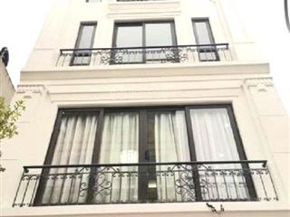 Nhà hẻm xe hơi sát vincom lê văn việt, gần trường hoa lư, kế ga metro thủ đức, 3 tầng, 5 tỷ nhỏ