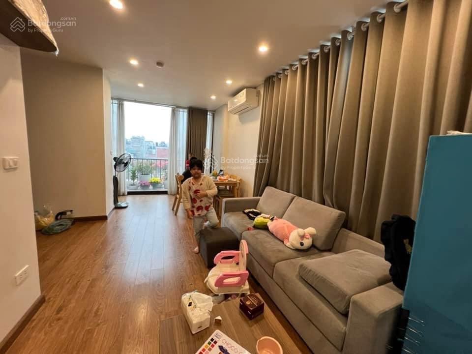 Bán nhà hxh 7 chỗ thông sát học viện chính trị, gần vincom lê văn việt, khu p/l, 4 tầng, 7 tỷ nhỏ