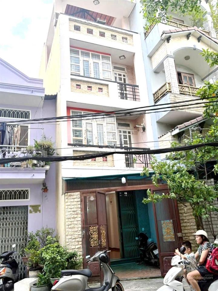 Nhà khu p/l, xh 7 chỗ thông, sát ga metro phước long, gần đại học văn hóa, 4 tầng, 8 tỷ nhỏ