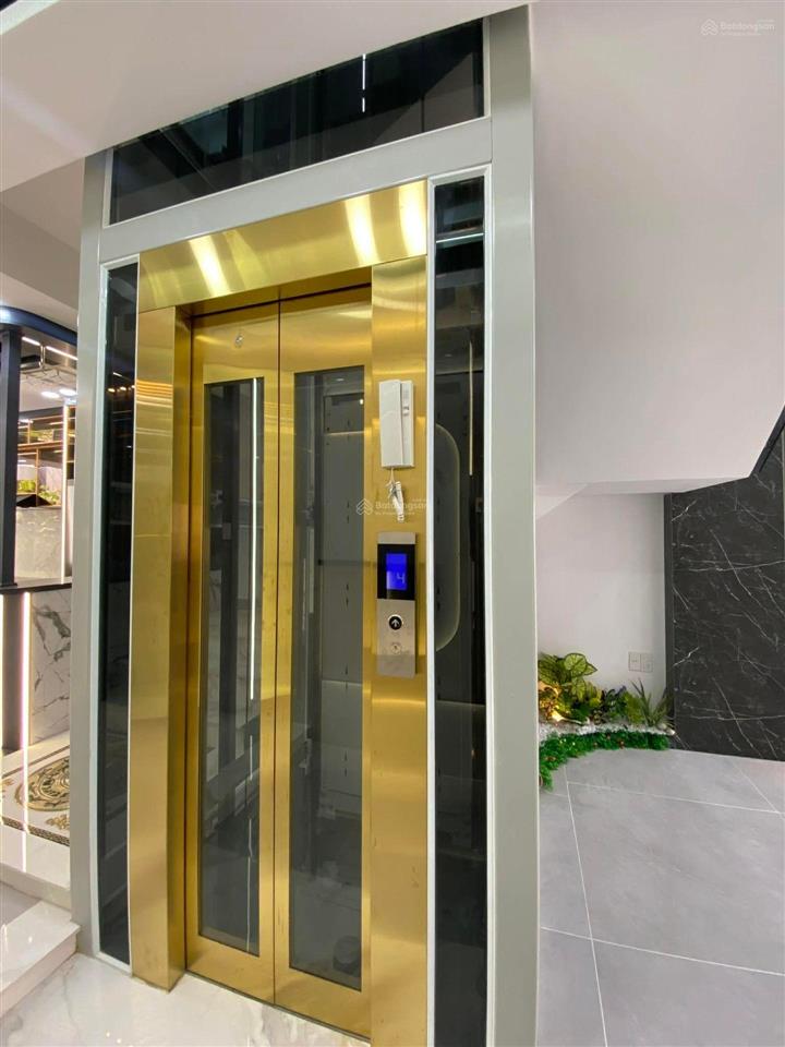 Siêu phẩm nhà mới toanh  có thang máy  5 tầng đường nhựa 79 m  nhà 5 tầng  (4x18 )