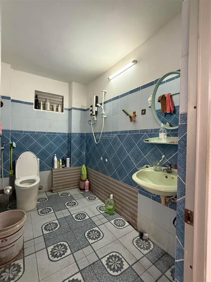 Bán nhà 2 tầng trương thị hoa  80m2  hẻm xe hơi tránh  nhỉnh 5 tỷ