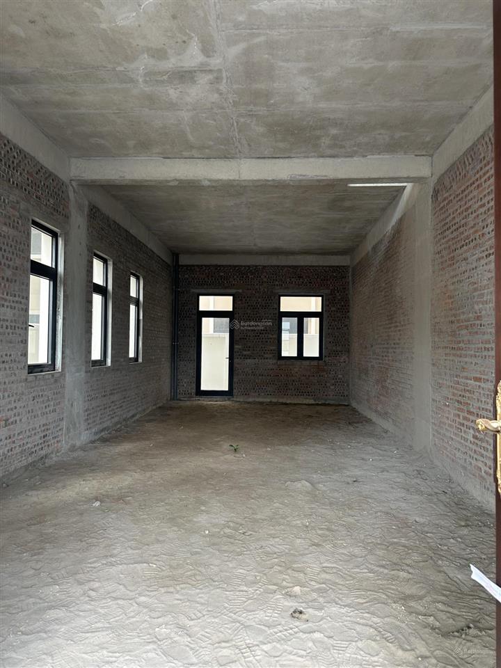 Lãi ngay 5tỷ khi mua lk ánh dương 100m2 2 mặt đường 20m, vỉa hè 7m, liền kề cvien vịnh biển. 14ty8