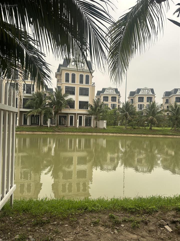 Biệt thự đảo ngọc trai, ocp2, dt142m2, mt8m, hướng nhà đn, view sông tb, nhà 4.5tang320m2 sàn.32ty