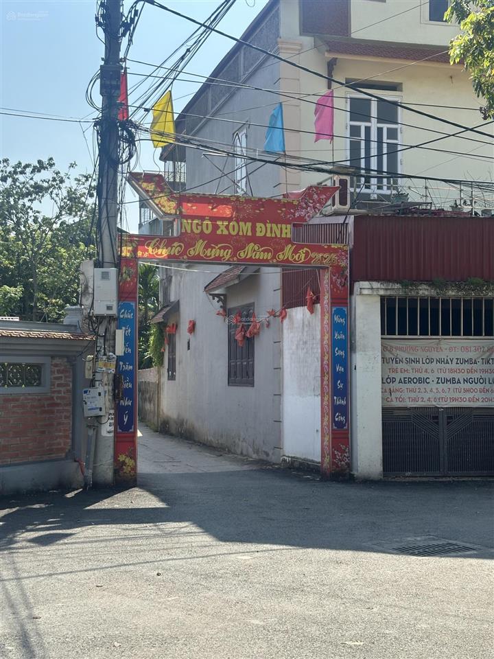 Chính chủ gửi bán nhà mới 3.5 tầng hoàn thiện  sẵn xách vali về ở  gần bến xe yên nghĩa  3ty850