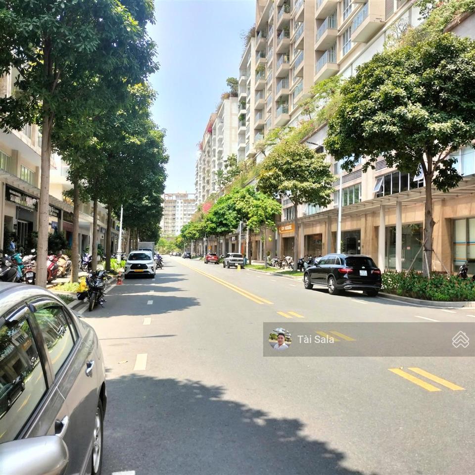 Bán shophouse hàng hiếm tại sarina  sarimi sala, 60 tỷ, 247m2, 1 trệt 2 lầu, mặt tiền 9.5m