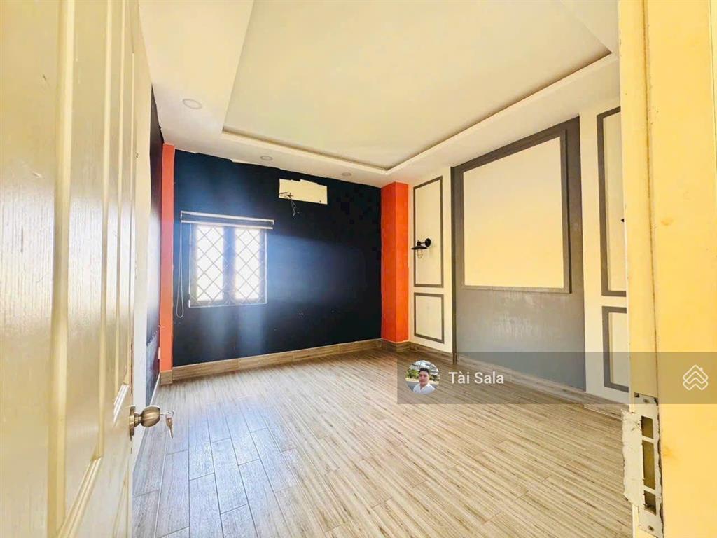 Cho thuê gấp nhà riêng 14 triệu, 167m2 tại lò lu, p long bình, q9, tp.hcm