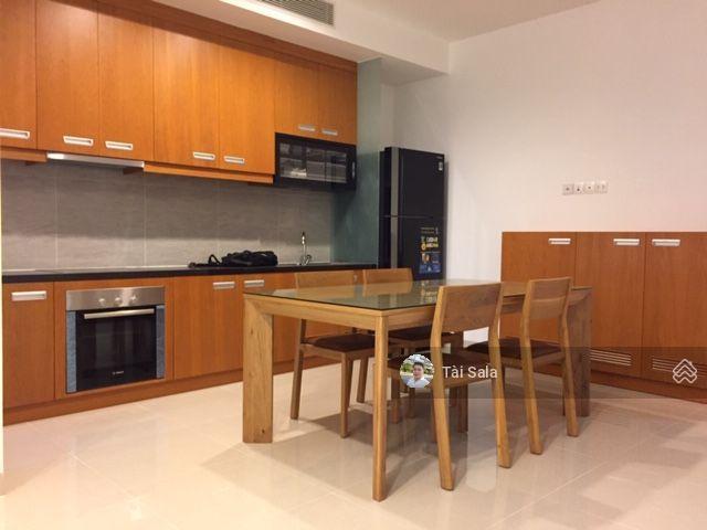 Chính chủ cho thuê căn hộ tầng cao tại sarimi sala, 32 triệu vnd, 88 m2, 2pn, 2wc đầy đủ nội thất.