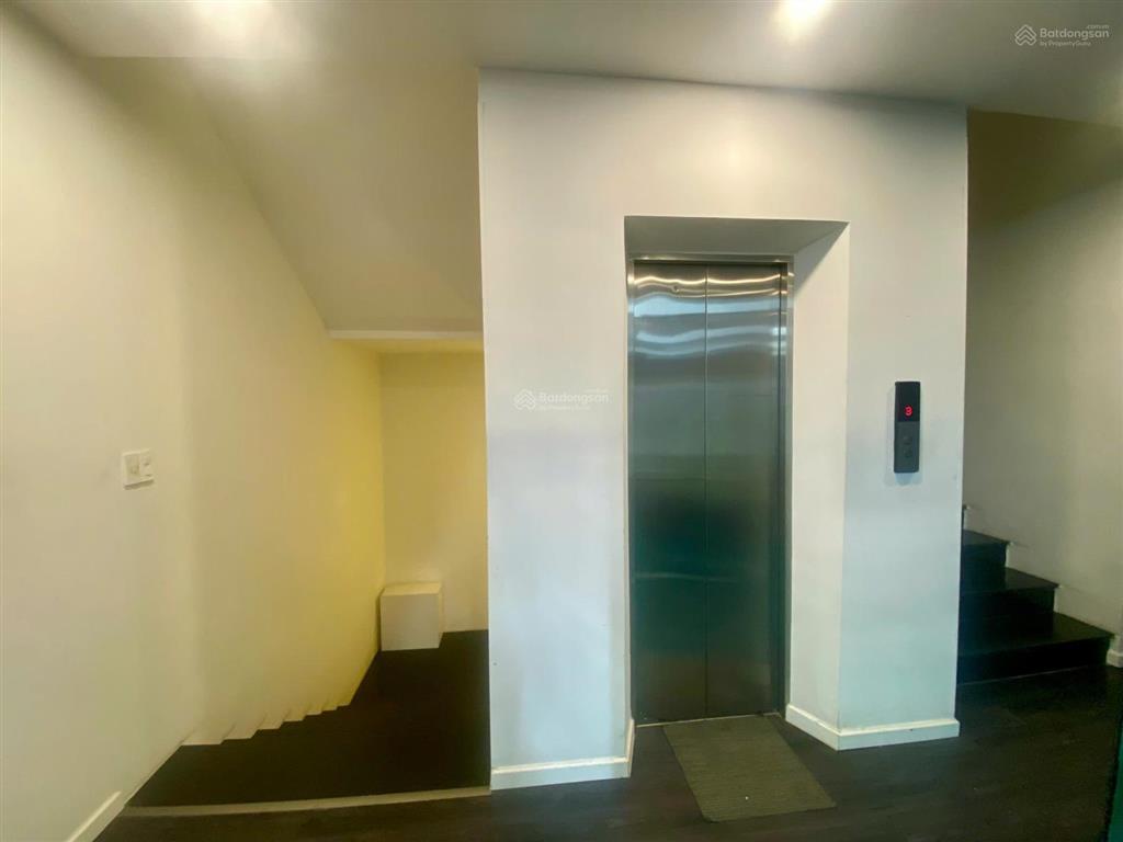 Cho thuê văn phòng sala q2 240m2 full sàn đầy đủ nội thất 110 triệu