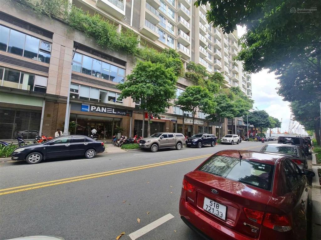 Cho thuê shophouse căn góc 1 trệt 2 lầu dt 230m2 khu đô thị sala