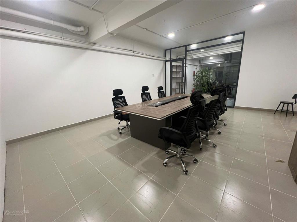 Cho thuê văn phòng sala 50m2 giá thuê 8 triệu