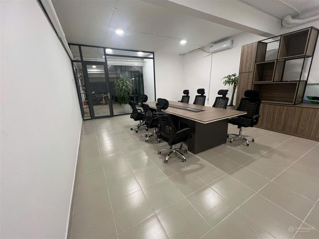 Cho thuê văn phòng sala 50m2 giá thuê 8 triệu