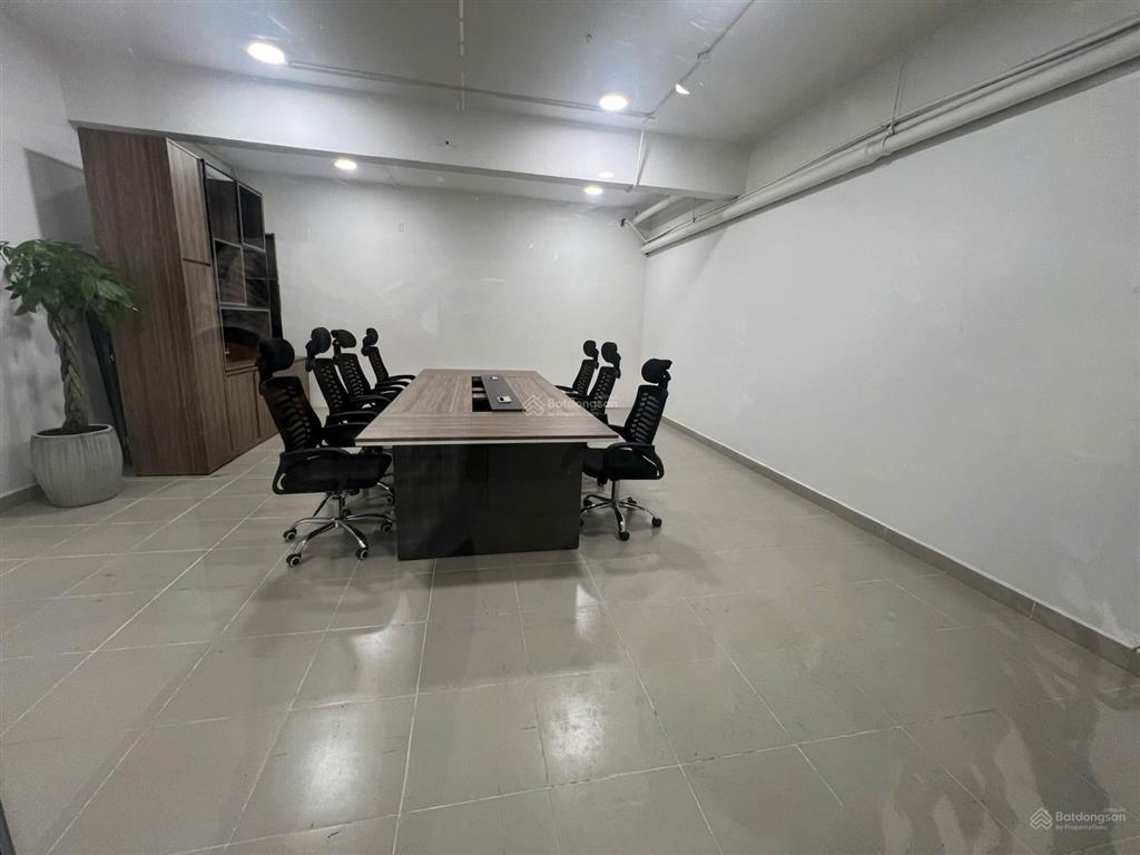 Cho thuê văn phòng sala 50m2 giá thuê 8 triệu