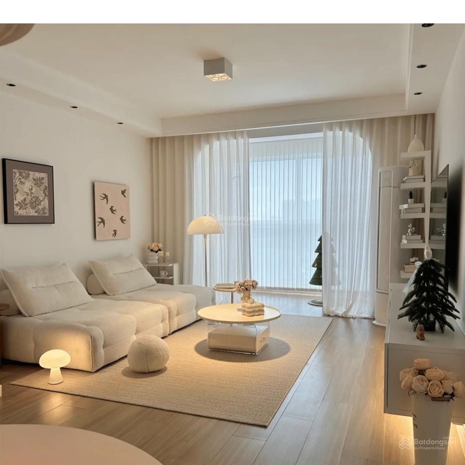 Duy nhất hôm nay cđt giảm 3 tỷ cho căn 2pn sun feliza xuân thủy 86m2, tặng gói nội thất 200tr