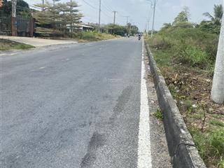 Nhà đất full thổ cư nhà mặt tiền dân cư đông