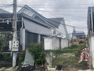 Chỉ 800 triệu có đất đường suối lội, 100m2 thổ cư, shr, mặt tiền đường nhựa