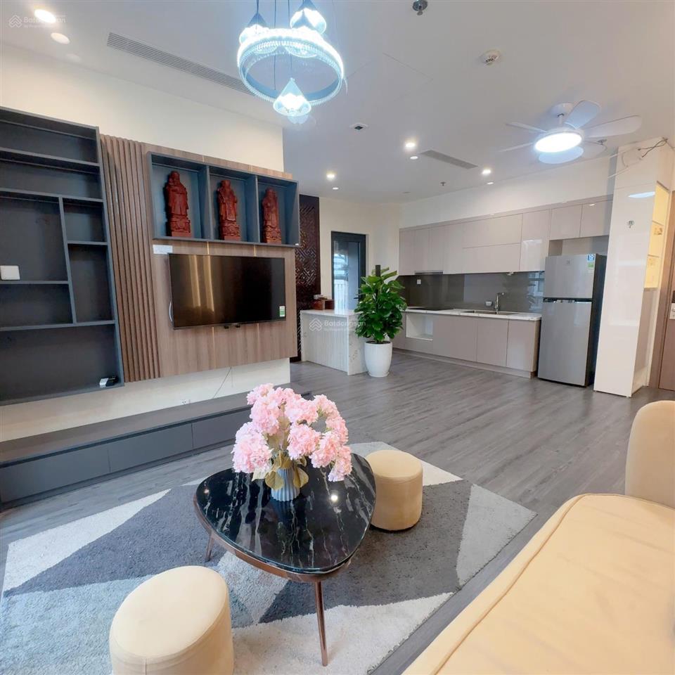 Bán căn hộ 2pn, 2wc tại r102, vinhomes ocean park gia lâm, 5,8 tỷ, 72,1 m2 chỉ với chính chủ