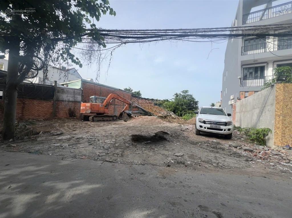 Chính chủ bán 1000 m² thổ cư  đất mặt tiền t11  tân quý tây  ngang 17 mét  nở hậu